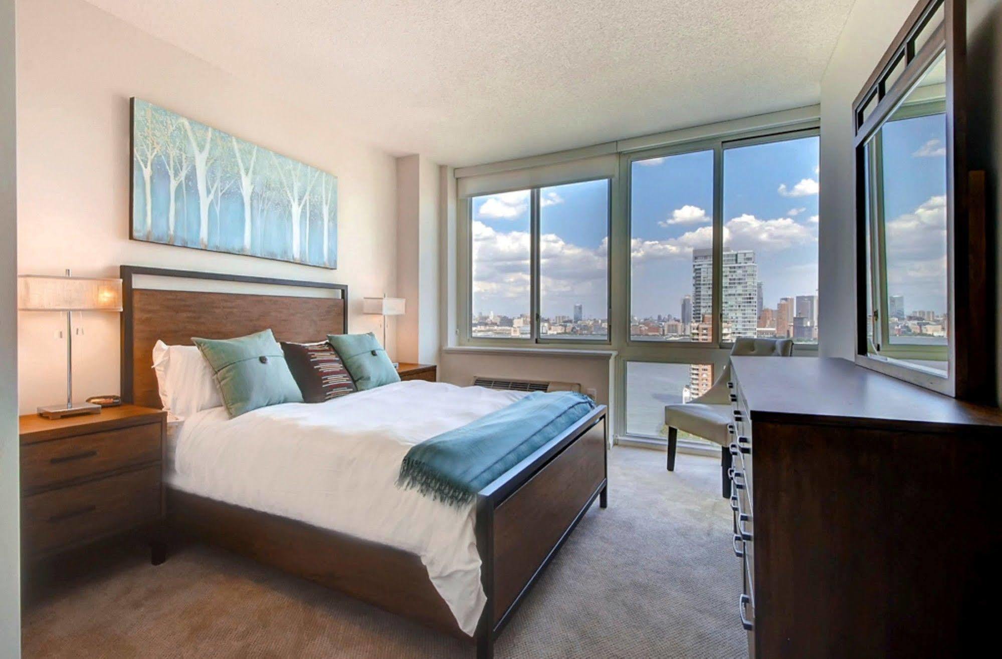 Global Luxury Suites At Newport Jersey City Esterno foto